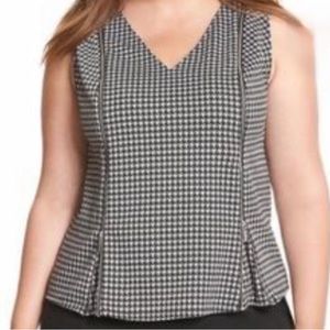 Lane Bryant Black & White Houndstooth Sleeveless V-neck Blouse Womens 22/24